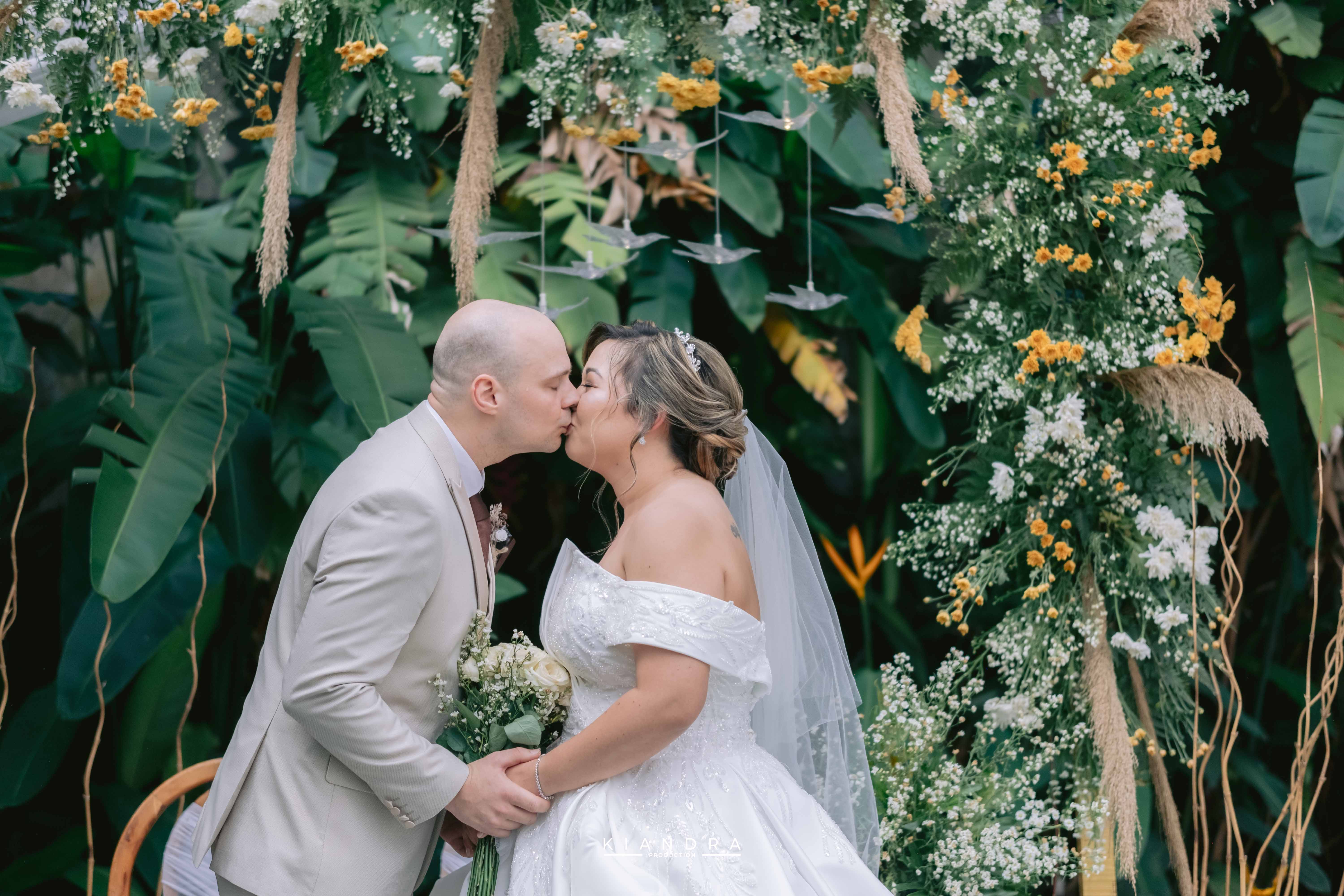 Dekorasi meja pengantin